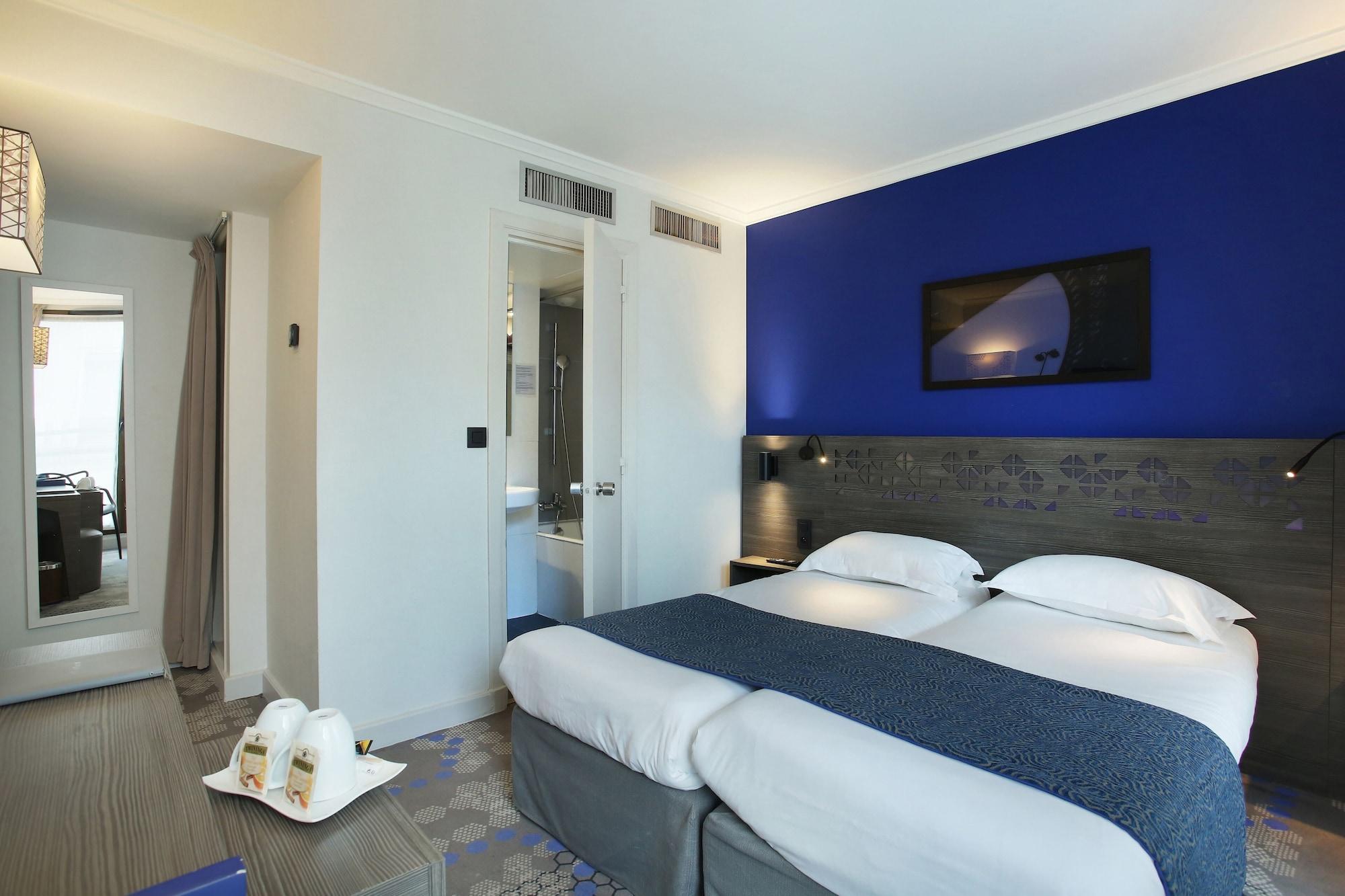 פריז Hotel Eiffel Capitol מראה חיצוני תמונה